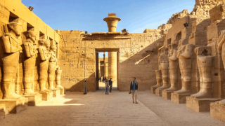 luxor temple facts