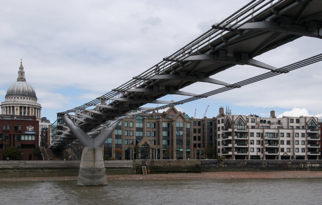 Millennium Bridge cables