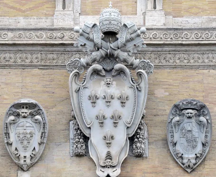 palazzo farnese coat of arms