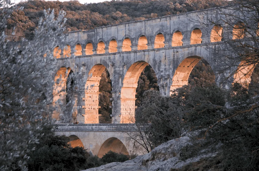 Fun facts about the Pont du Gard