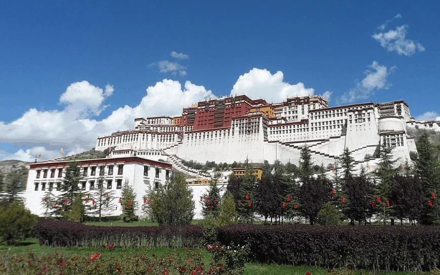 potala palace interesting facts