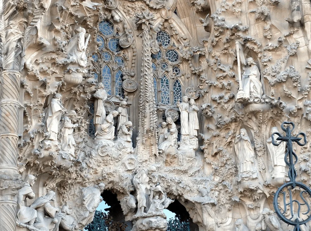 sagrada familia nativity facade