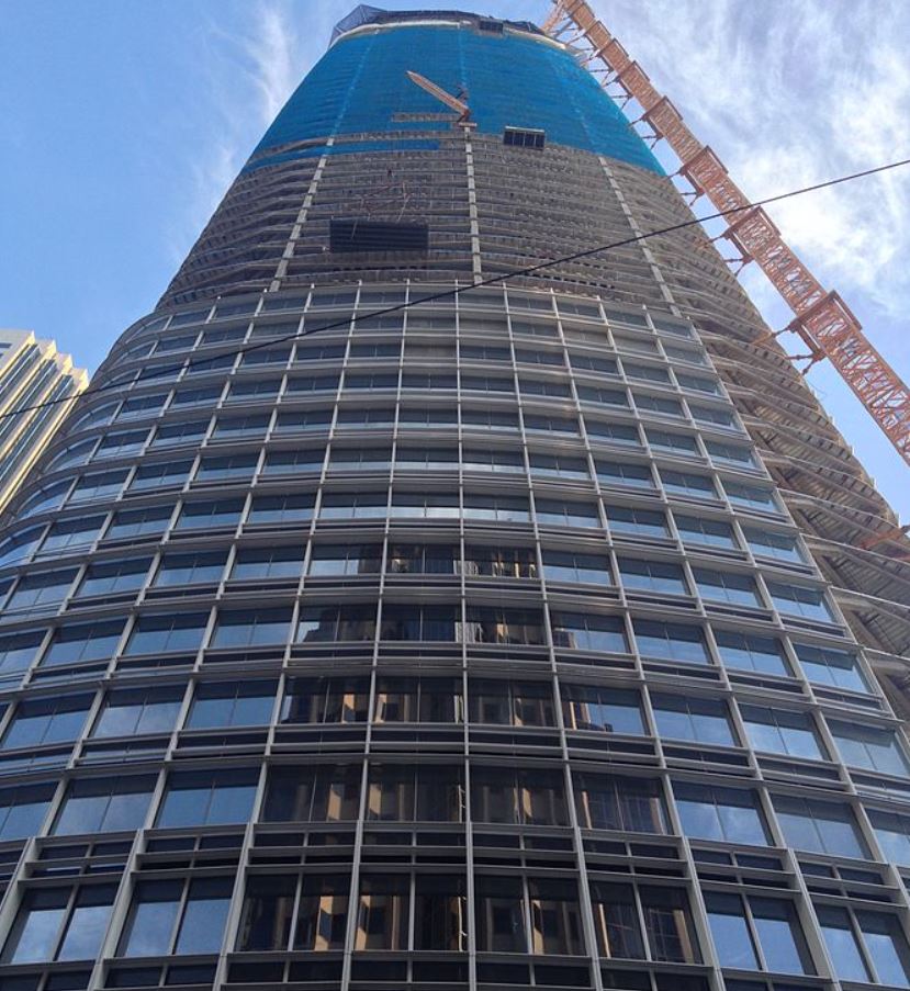 salesforce tower under construction