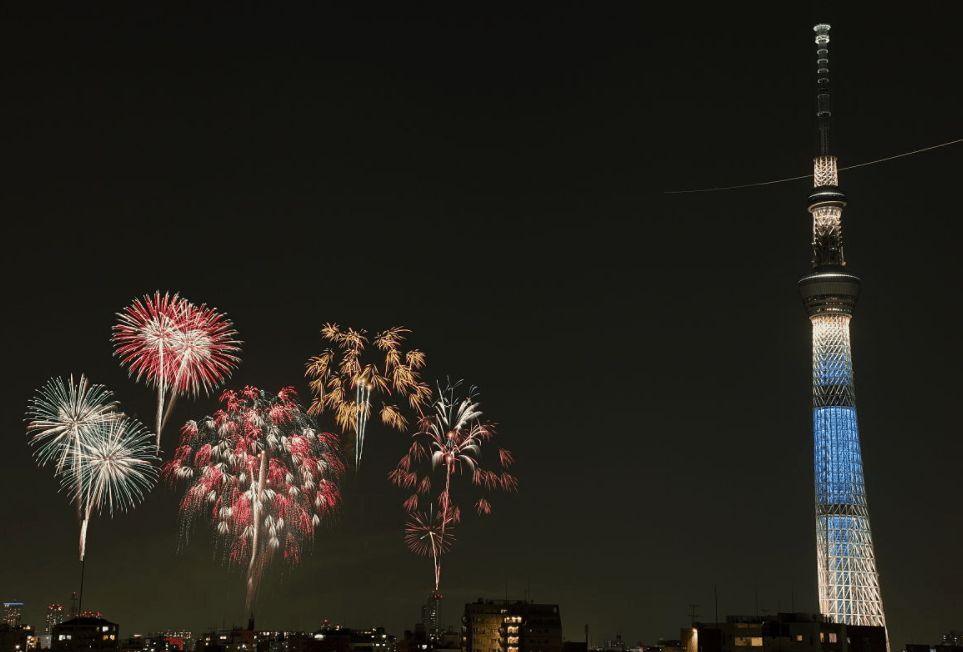 tokyo skytree fireworks
