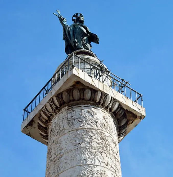 trajans column statue of saint peter