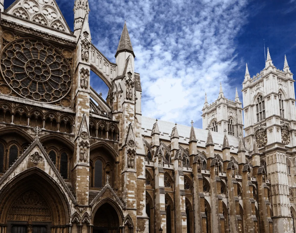 side view of westminster abbey