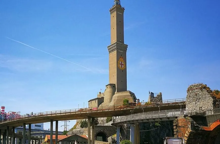 Lighthouse of Genoa fun facts