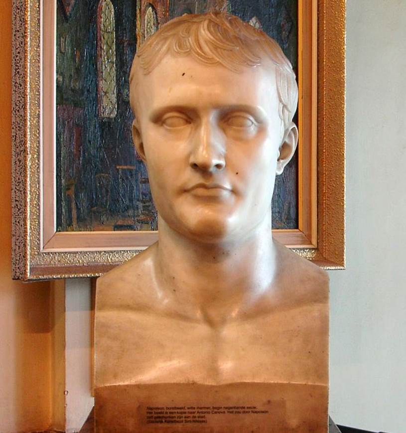 Napoleon bust Canova