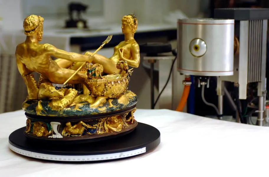 Cellini Salt Cellar conservation