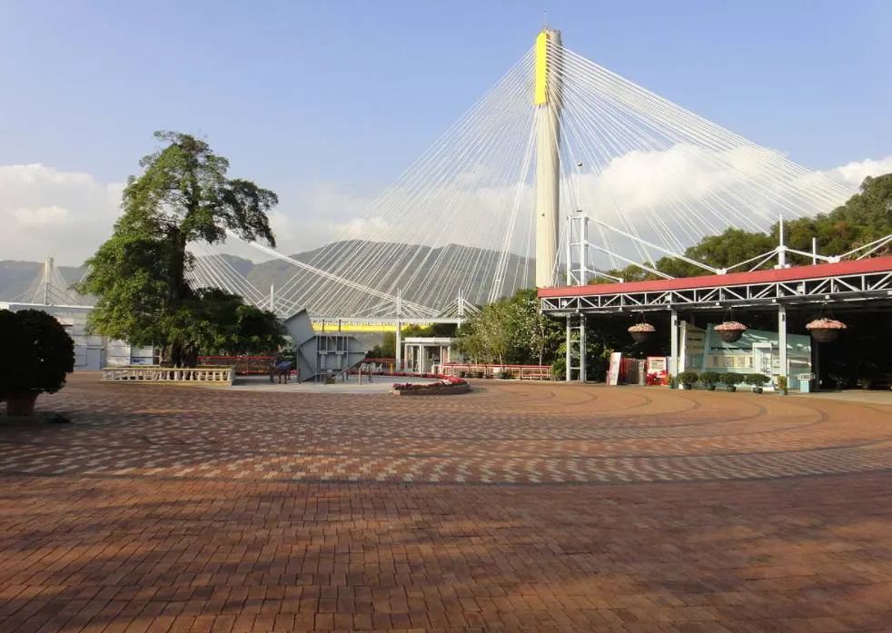 Lantau Link Visitor Center and Ting Kau Bridge