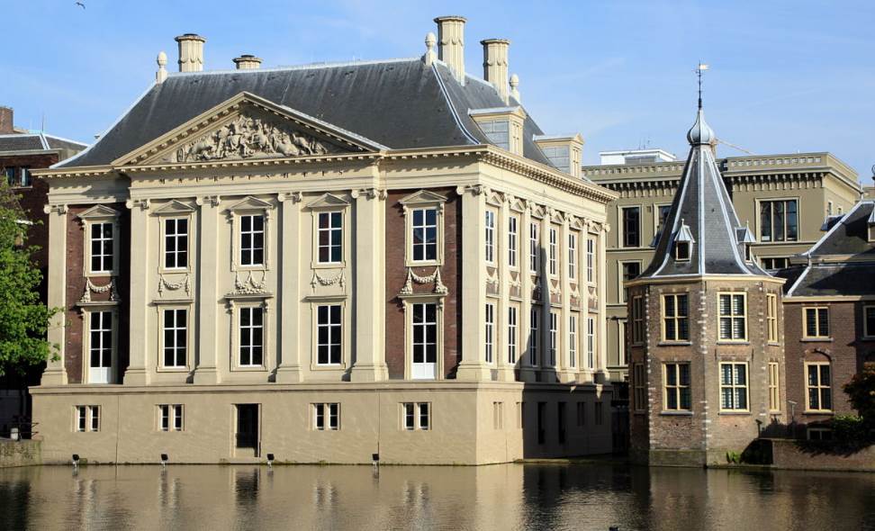 Mauristhuis in The Hague
