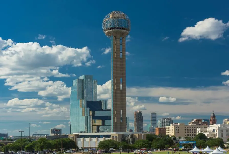 Reunion Tower facts