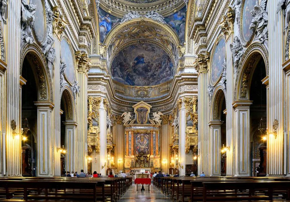 Santa Maria in Vallicella interior