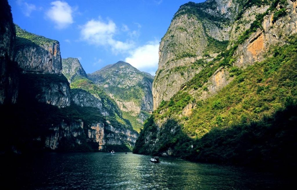 Three gorges Yangtze River