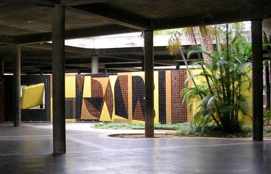 Tribute to Malevitch caracas