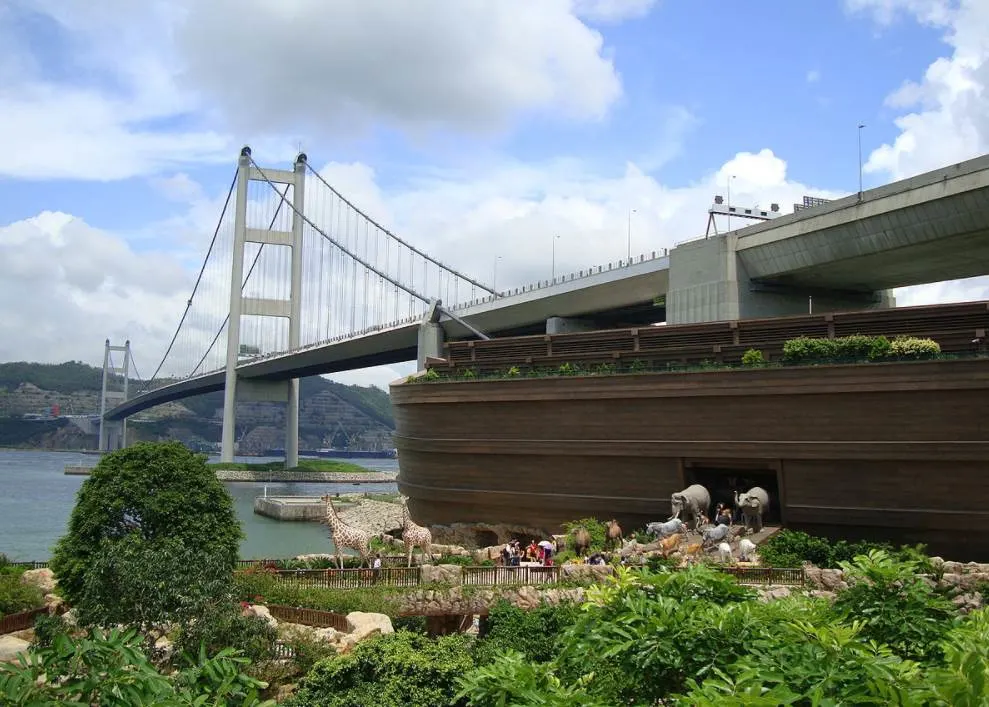 Tsing Ma Bridge Noahs Ark
