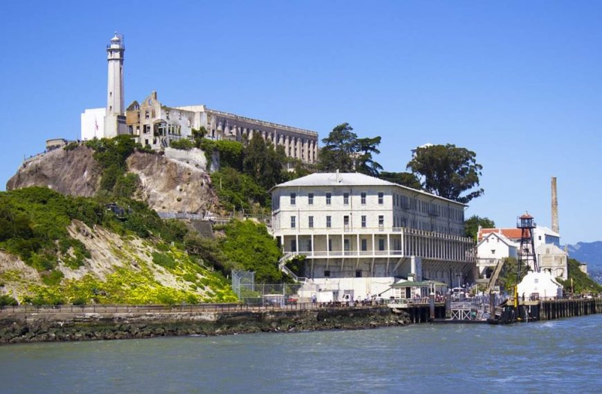 Alcatraz Island facts