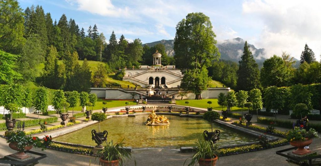 Linderehof Palace Garden