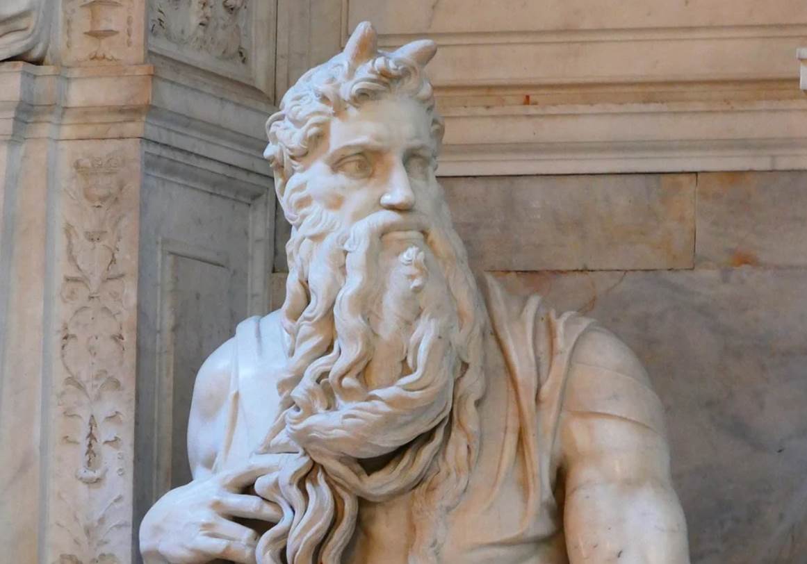 Moses by Michelangelo facts