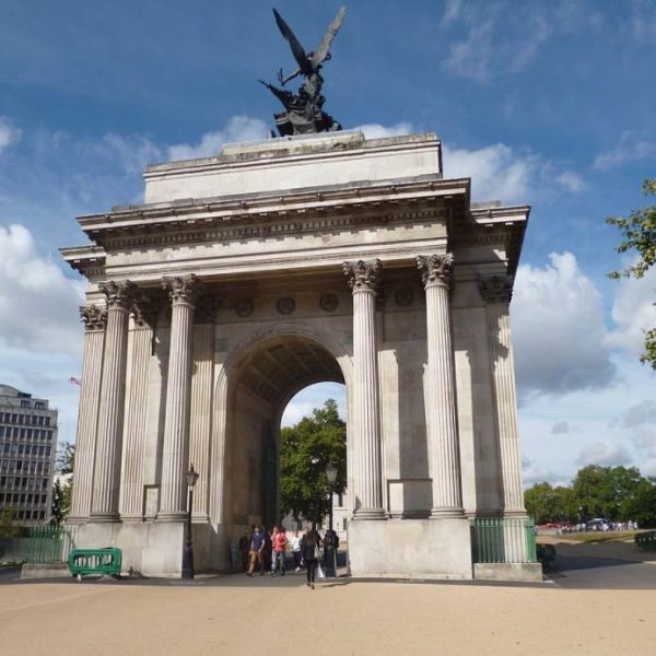 8 Interesting Facts about the Triumphal Arch of Orange