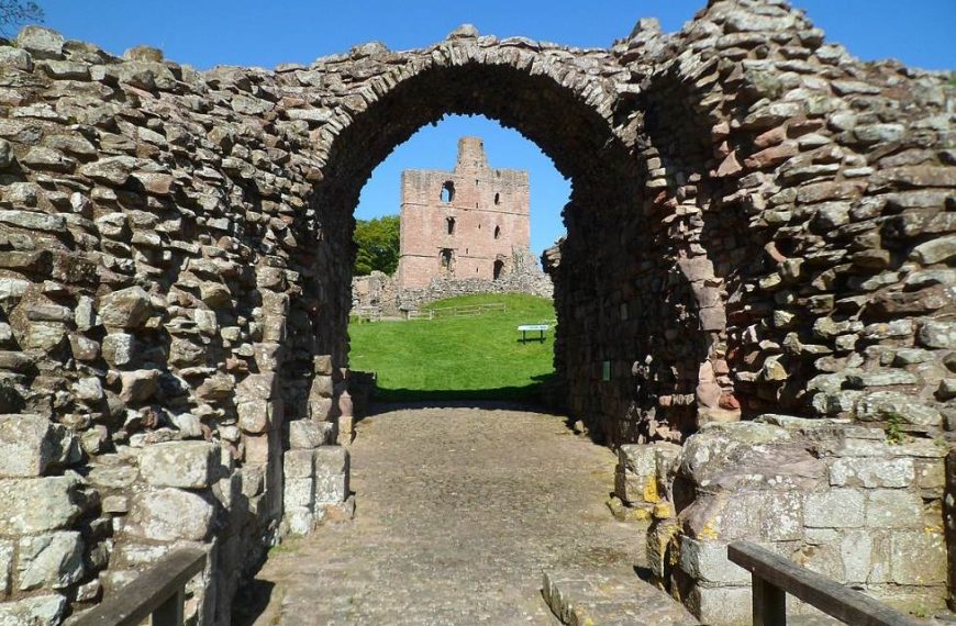Top 10 Interesting Facts about Norham Castle