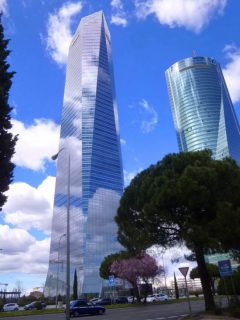 Torre de Cristal Madrid facts
