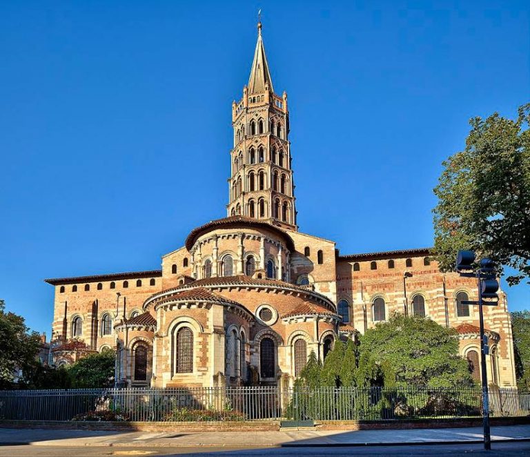 Top 10 Famous Romanesque Buildings