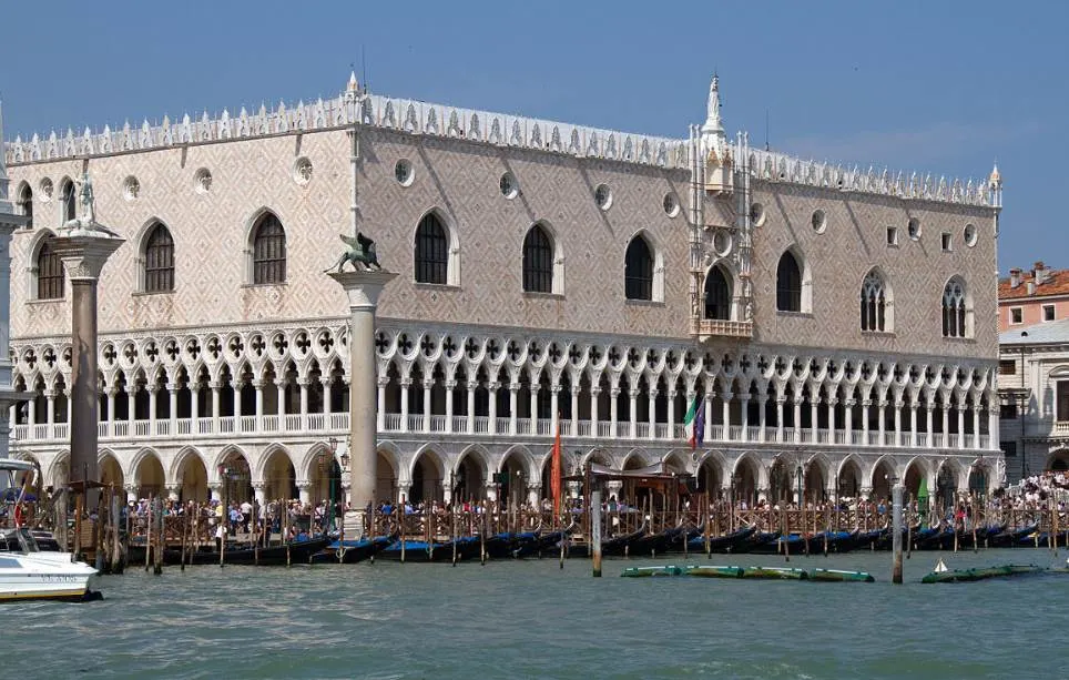 Famous buildings in Venice Doge's Palace