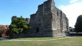Canterbury Castle facts