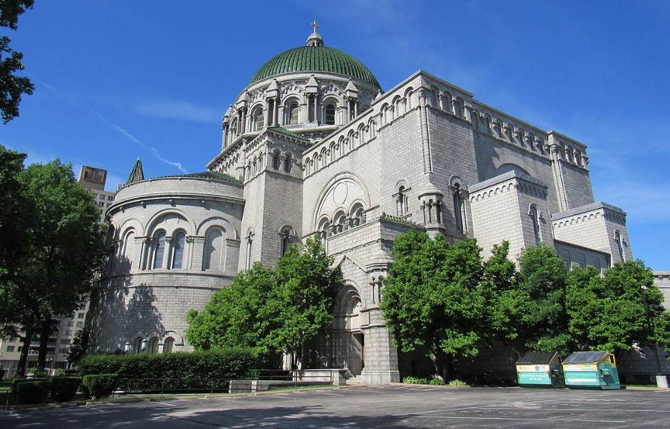 Cathedral Basilica of Saint Louis facts