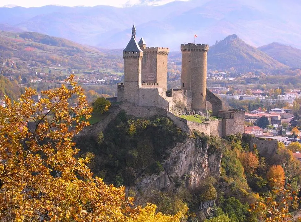 Chateau de Foix in autumn