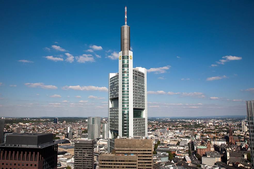 Commerzbank Tower height