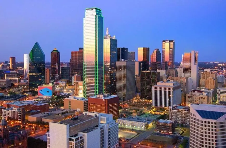 Famous Buildings in Dallas
