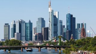 Frankfurt Skyline Commerzbank tower location