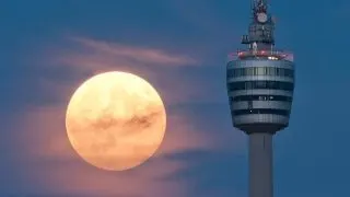 Stuttgart TV Tower and full moon