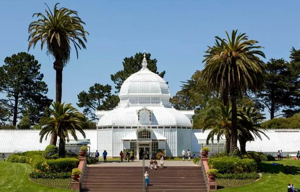 Conservatory of Flowers architecture