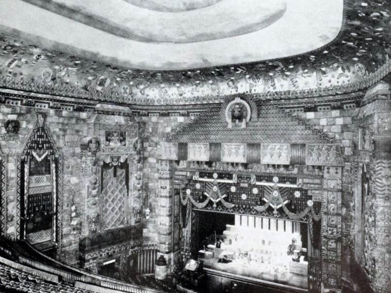 Fisher Theater upon opening in 1929