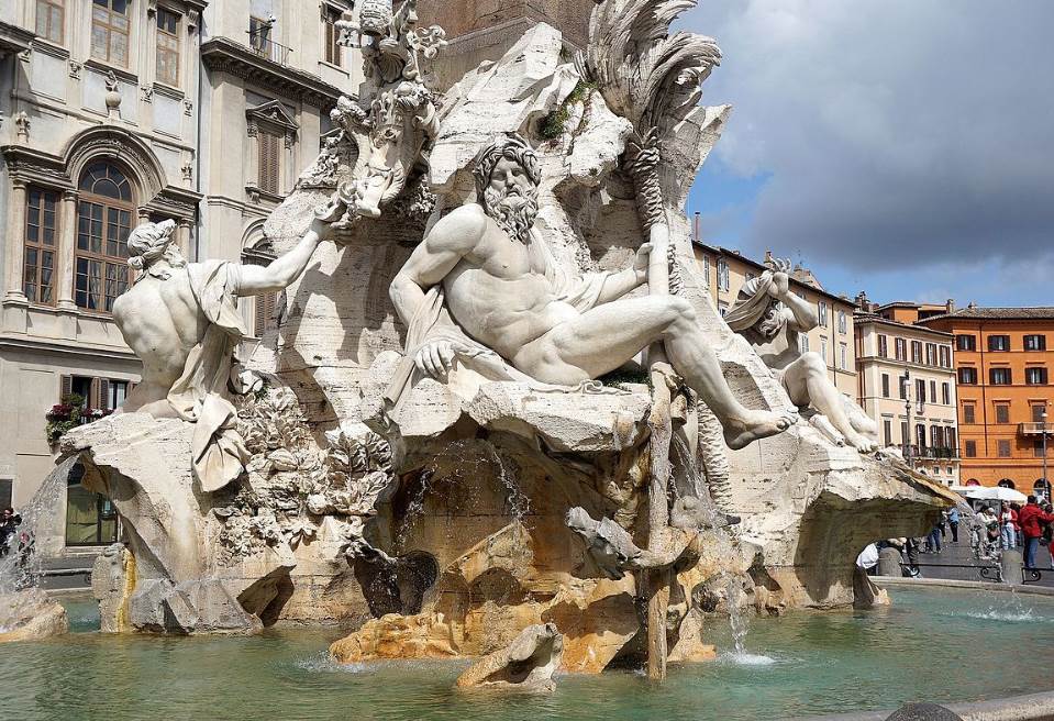 Fontana dei Quattro Fiumi sculptures