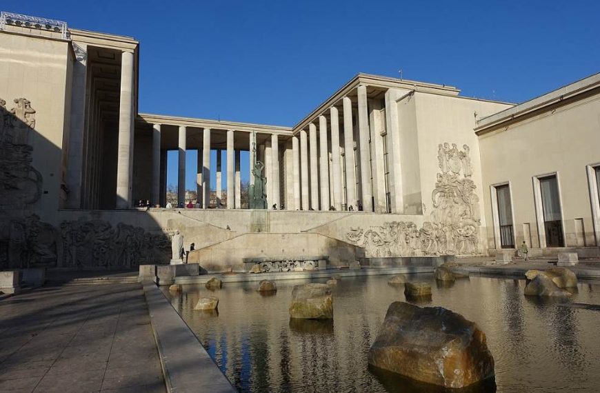 Palais de Tokyo Architecture