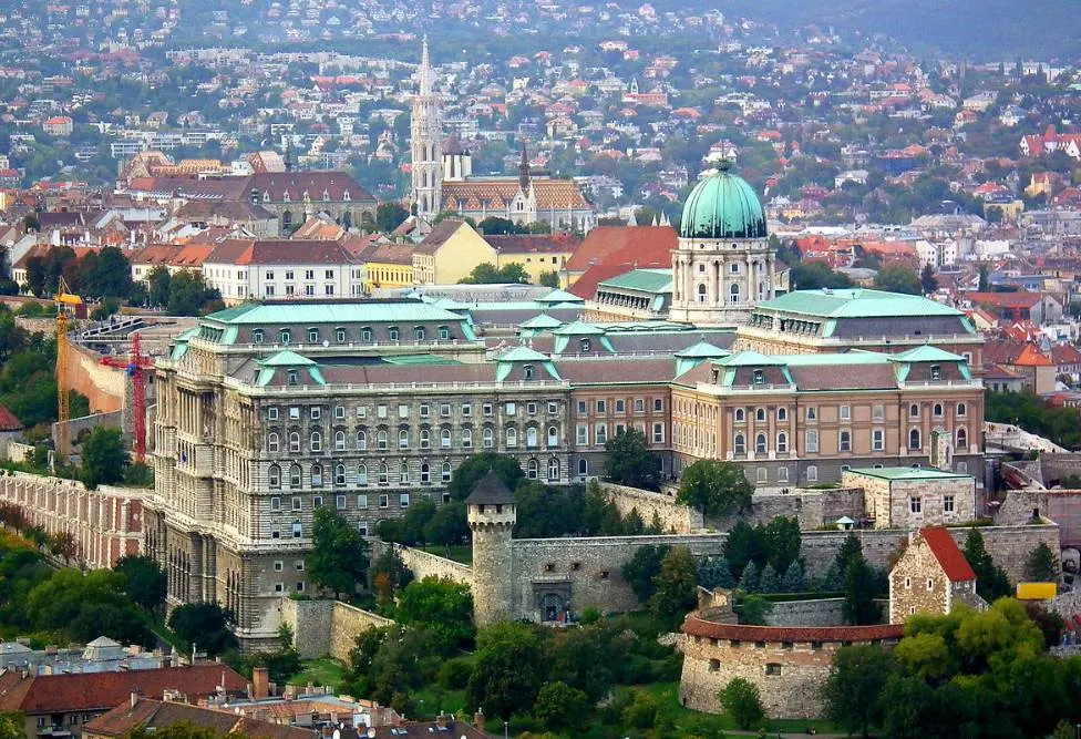 Buda Castle famous buildings in Budapest