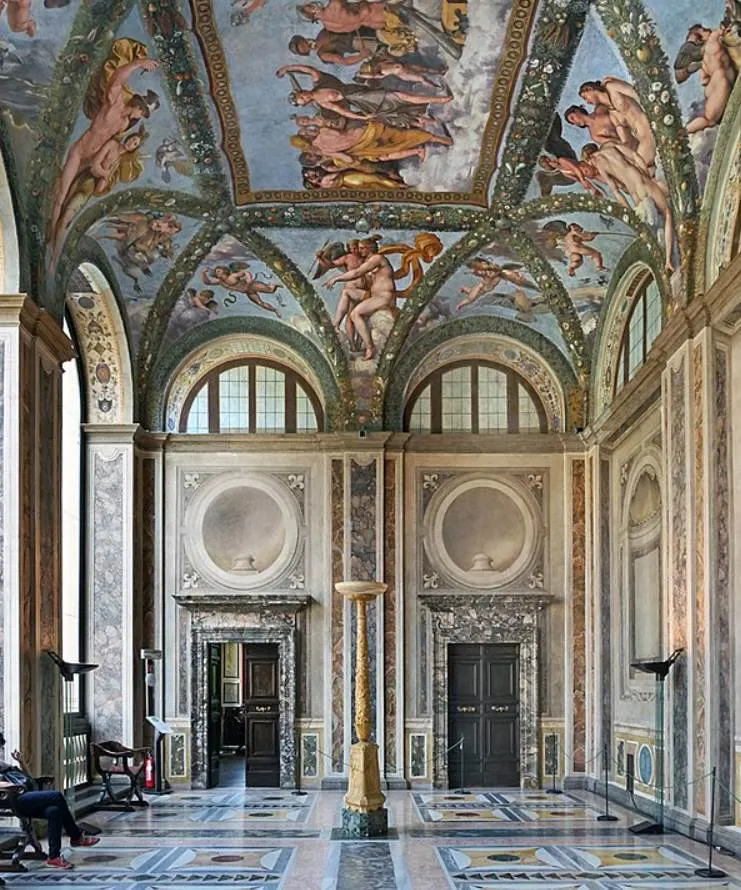 Villa Farnesina Loggia