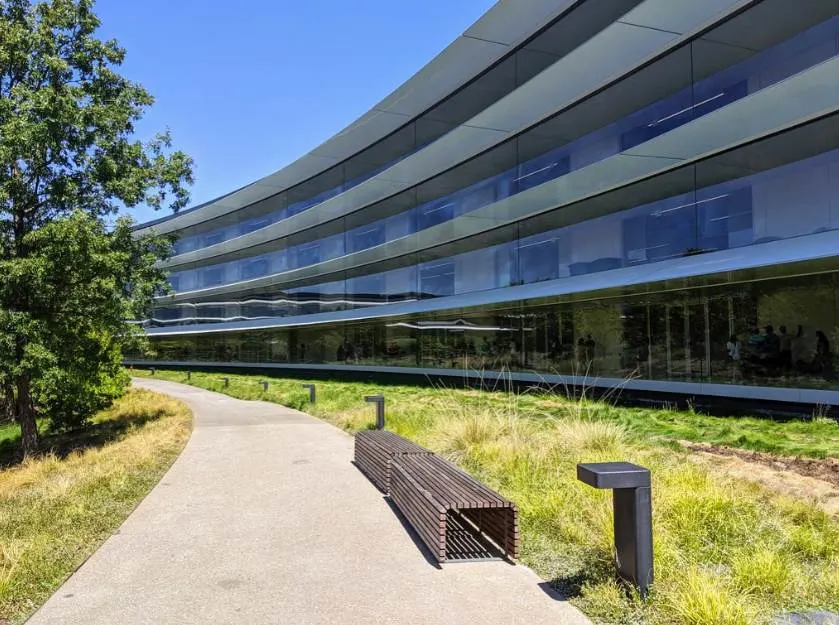 Apple Park interior