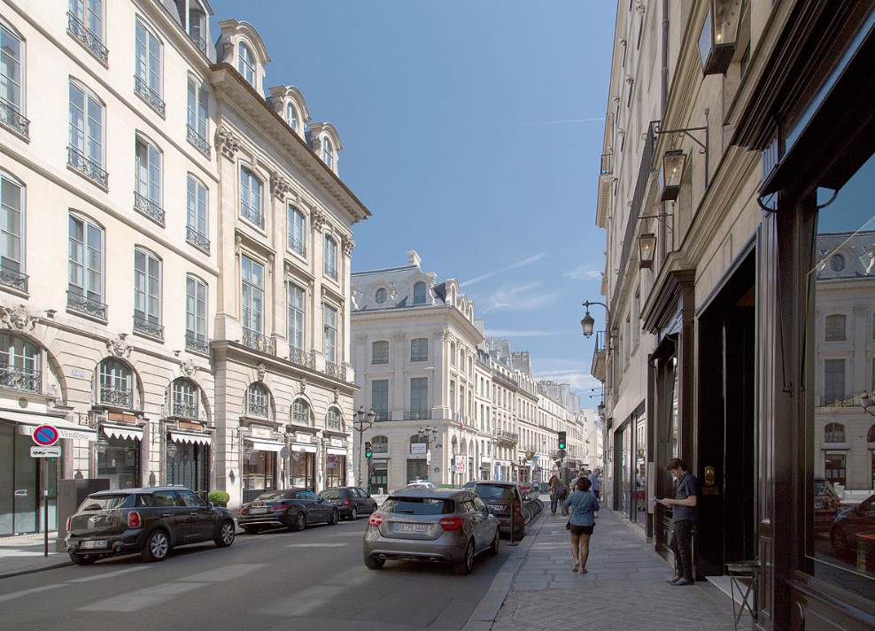 Rue Saint-Honoré in Paris
