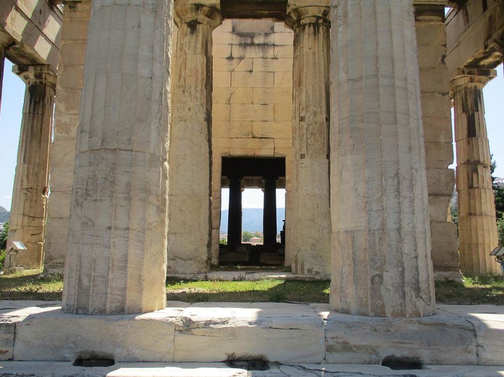 Temple of Hephaestus in Athens interior