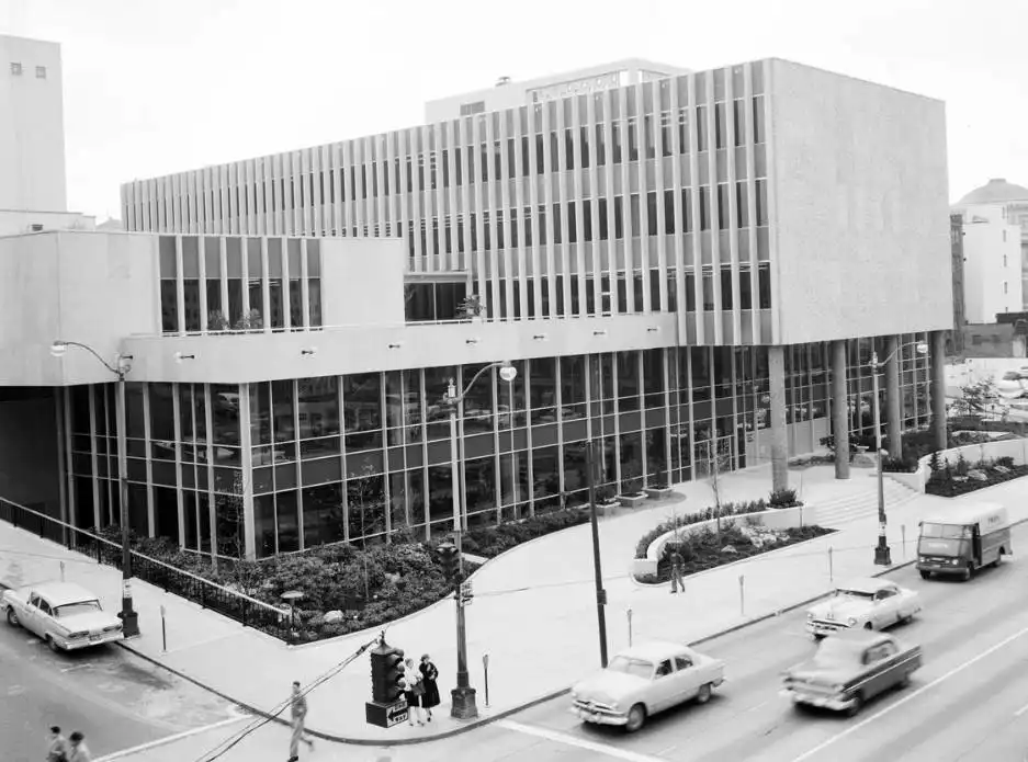 Bindon and Wright Library in the 1960s