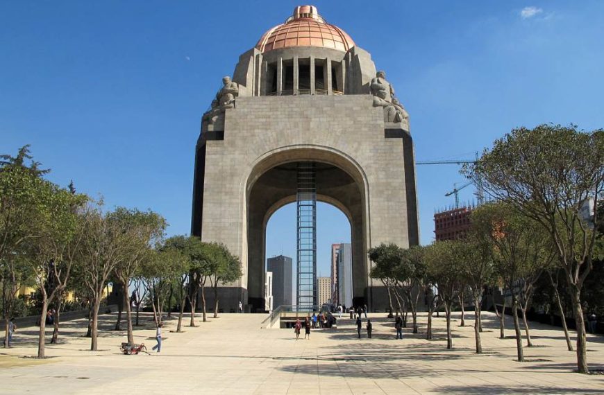 Monument to the Revolution in Mexico City museum entrance