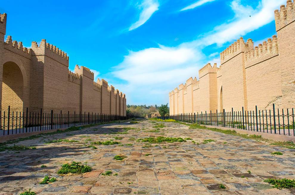 Walls of Babylon Mesopotamian Architecture