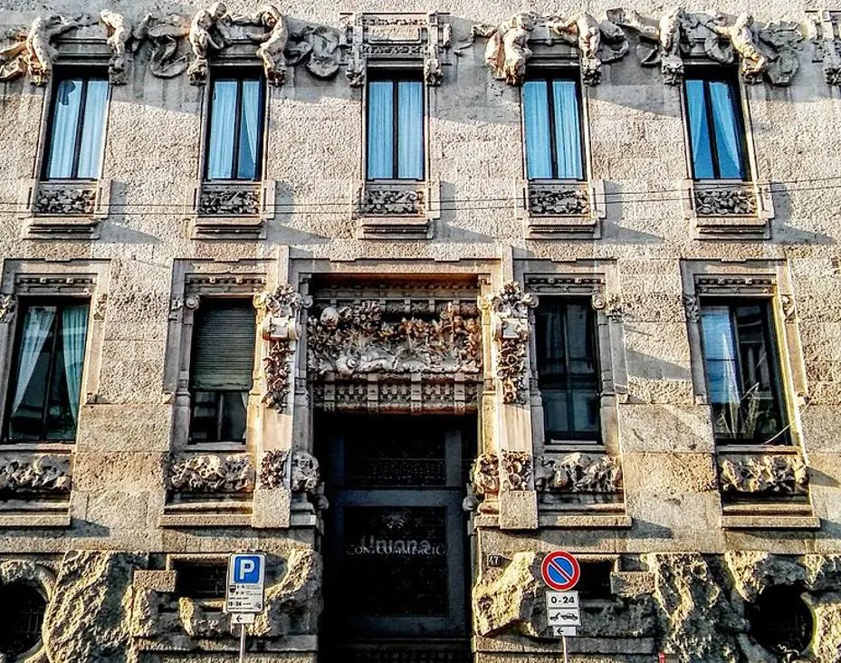 Palazzo Castiglioni architecture