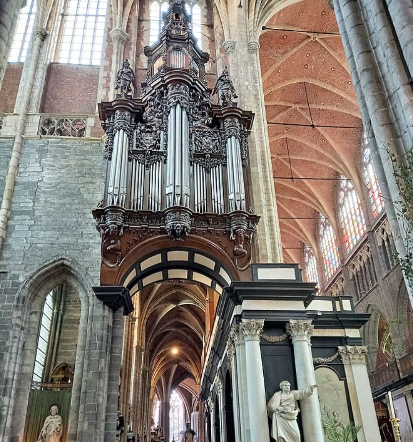 Saint Bavos Cathedral organ