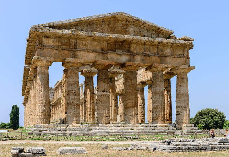 Temple of Hera II architecture